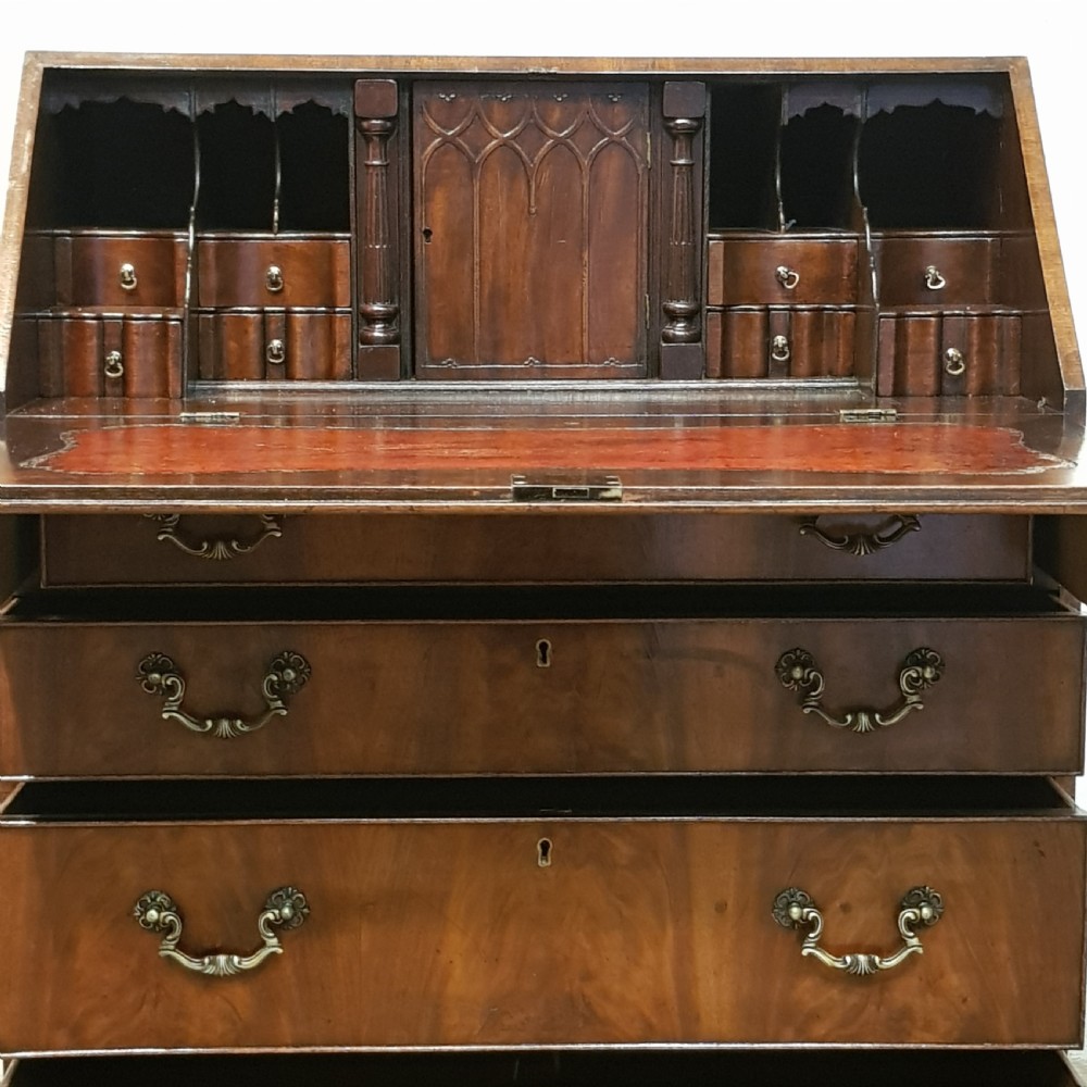ANTIQUE EDWARDIAN MAHOGANY SMALL BUREAU C 1900 View VII