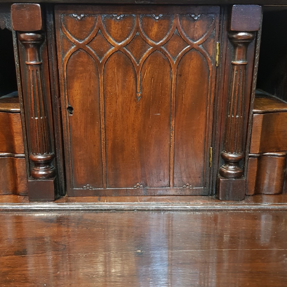 ANTIQUE EDWARDIAN MAHOGANY SMALL BUREAU C 1900 View VIII