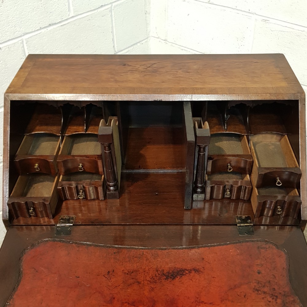 ANTIQUE EDWARDIAN MAHOGANY SMALL BUREAU C 1900 View IX