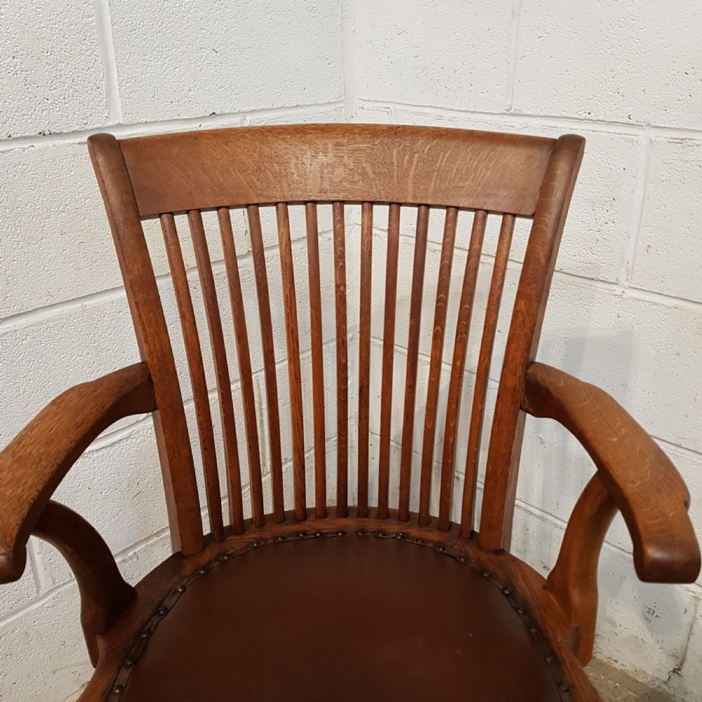 ANTIQUE EDWARDIAN OAK SWIVEL DESK CHAIR C1900 View II