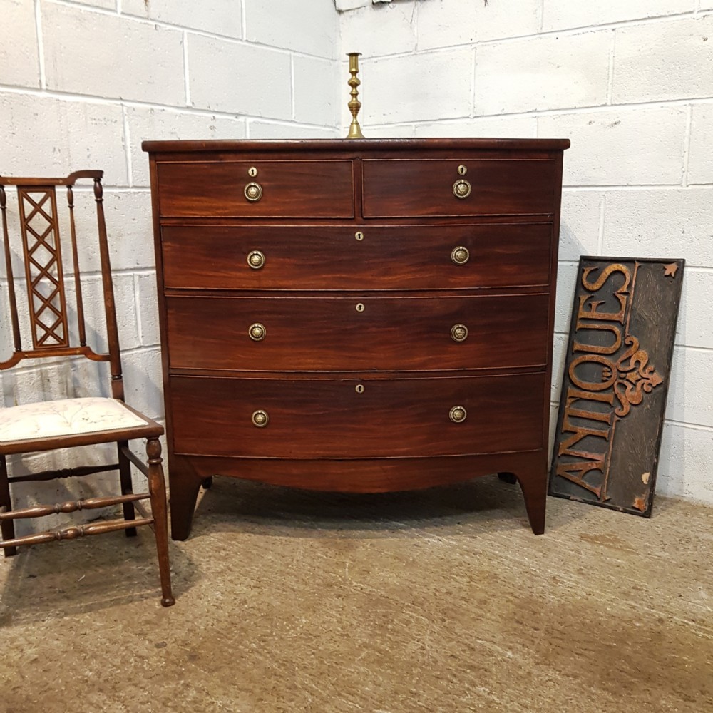 ANTIQUE REGENCY MAHOGANY BOW FRONT CHEST OF DRAWERS C1820