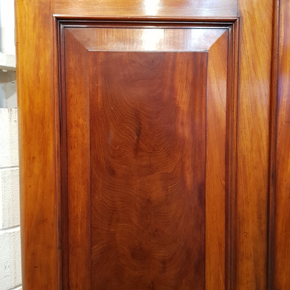ANTIQUE VICTORIAN MAHOGANY DOUBKE WARDROBE C1880 View V