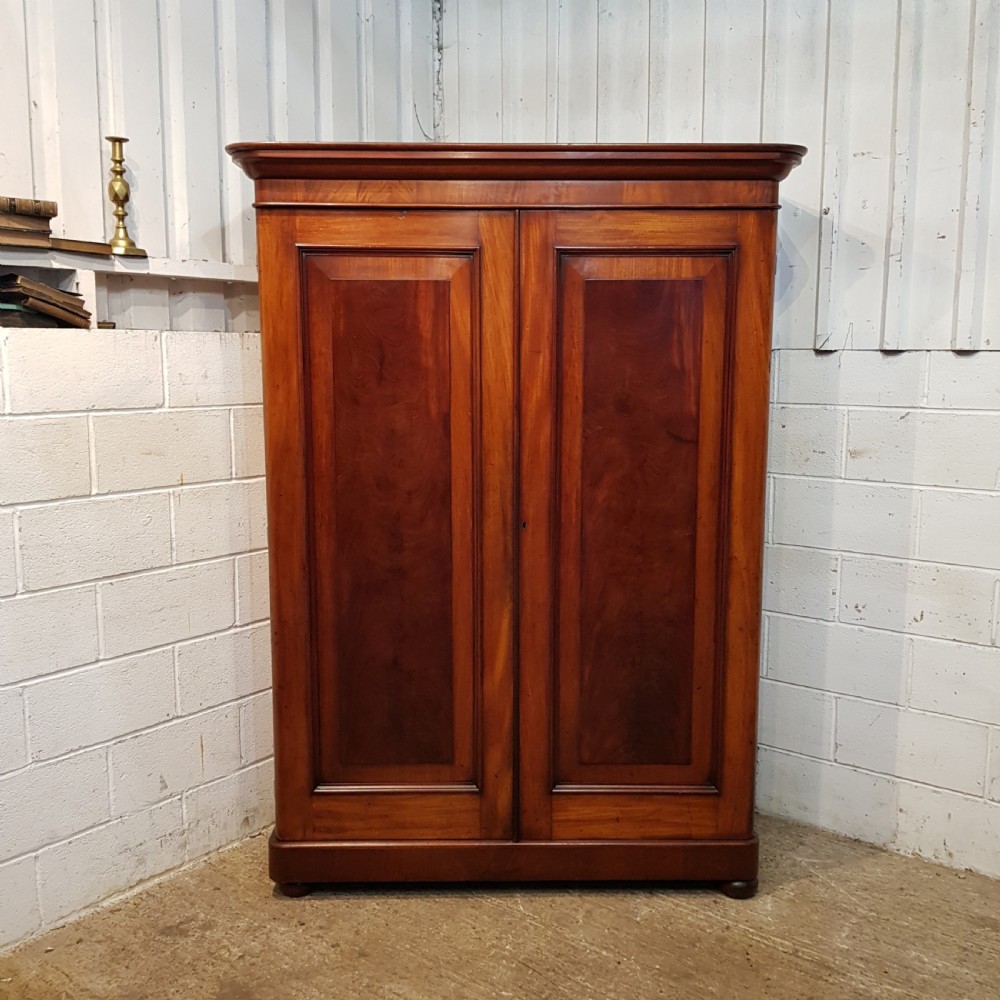 ANTIQUE VICTORIAN MAHOGANY DOUBKE WARDROBE C1880 View VII