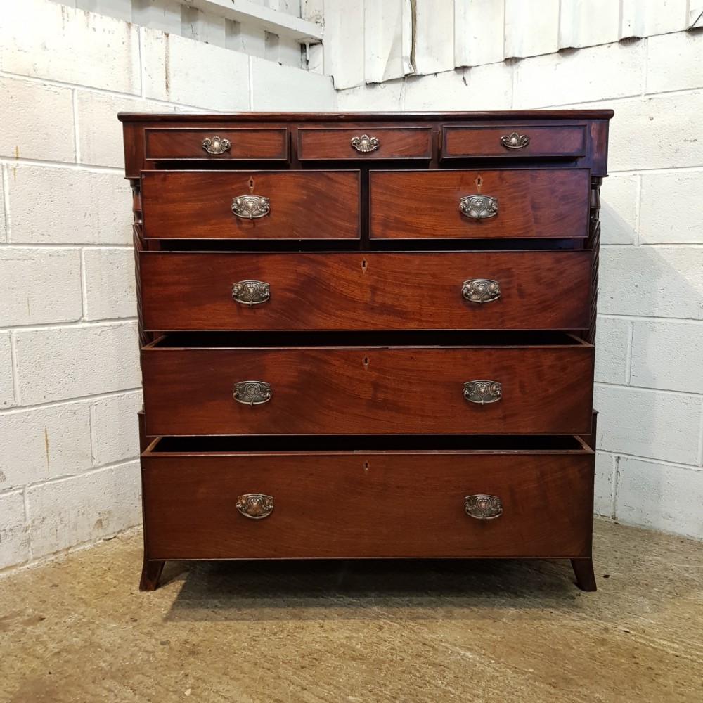 ANTIQUE WILLIAM 1V MAHOGANY CHEST OF DRAWERS C1830 View VI