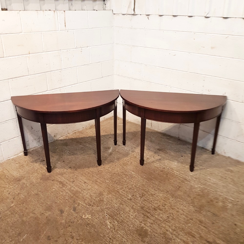 ANTIQUE PAIR EDWARDIAN MAHOGANY DEMI LUNE SIDE TABLES C1900 View II