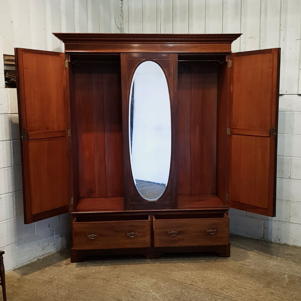 ANTIQUE EDWARDIAN MAHOGANY INLAID DOUBLE WARDROBE C1900 View III