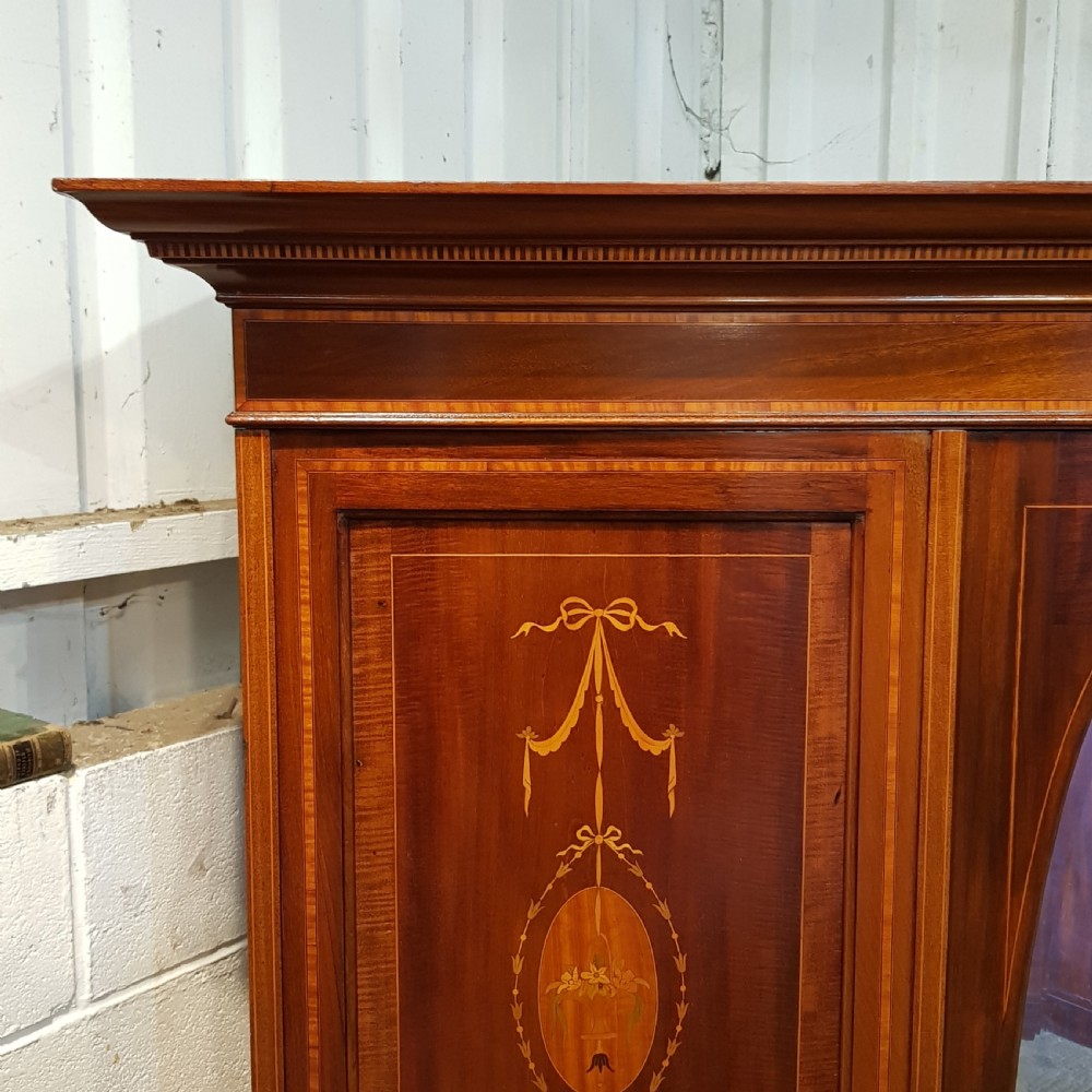ANTIQUE EDWARDIAN MAHOGANY INLAID DOUBLE WARDROBE C1900 View V