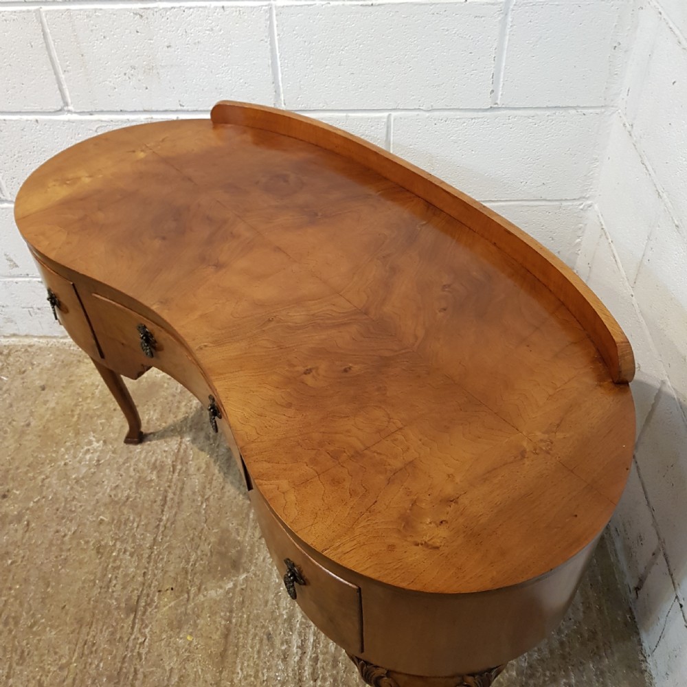 ANTIQUE BURR WALNUT KIDNEY SHAPED DRESSING TABLE C1920 View VII
