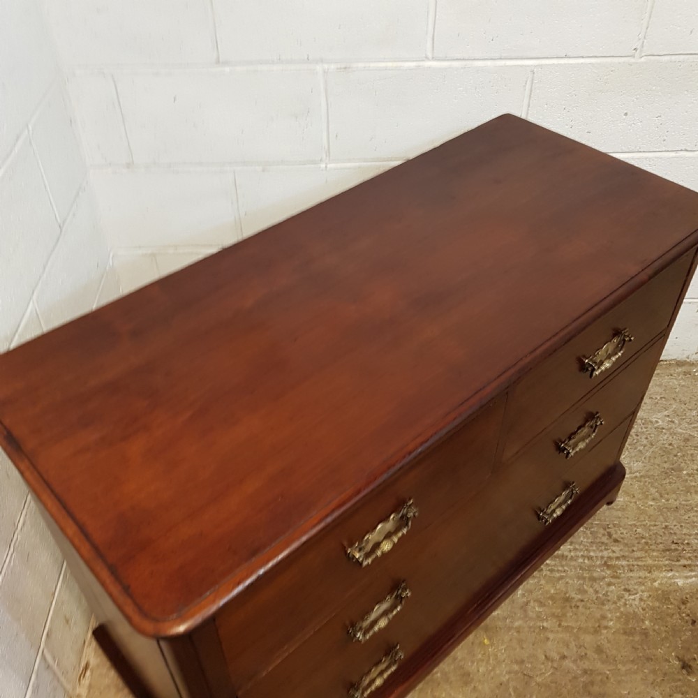 ANTIQUE LATE VICTORIAN MAHOGANY CHEST OF DRAWERS BY MAPLES & Co. C1890 View III