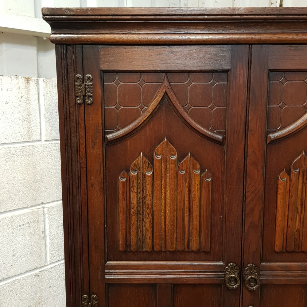 ANTIQUE CARVED OAK FITTED GENTS WARDROBE C1920 View V