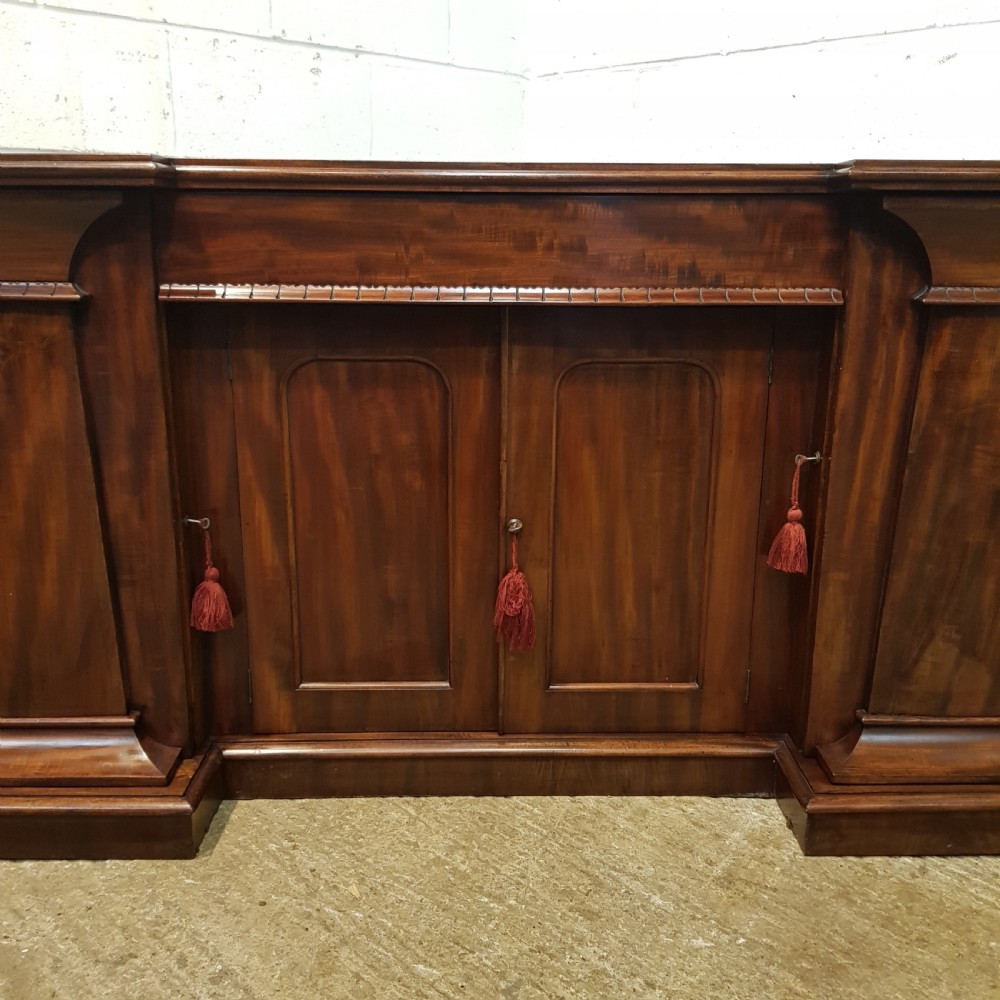 ANTIQUE WILLIAM 1V MAHOGANY BREAKFRONT CHIFFONIER SIDEBOARD C1830 View VI