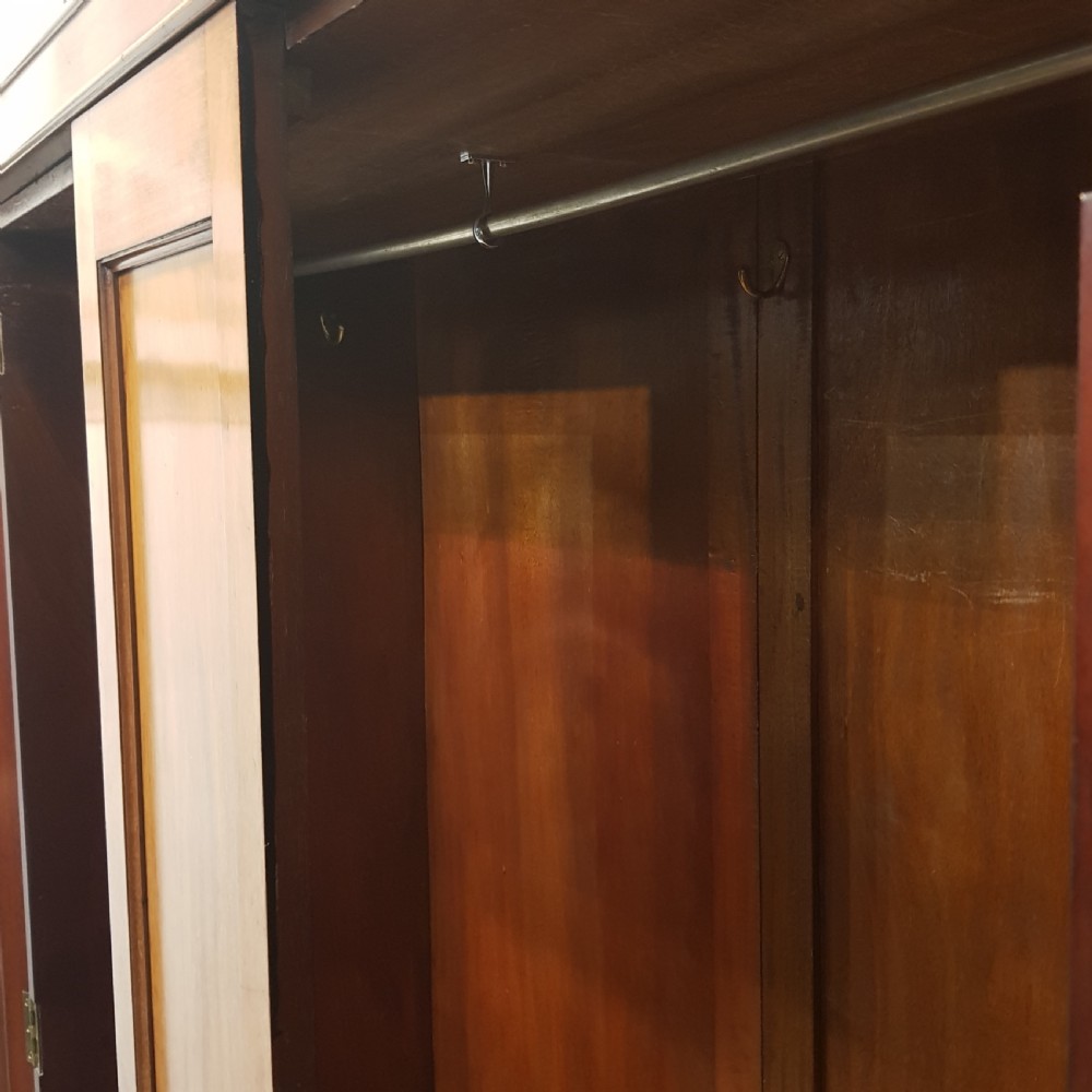 ANTIQUE EDWARDIAN MAHOGANY DOUBLE WARDROBE C1900 View VIII
