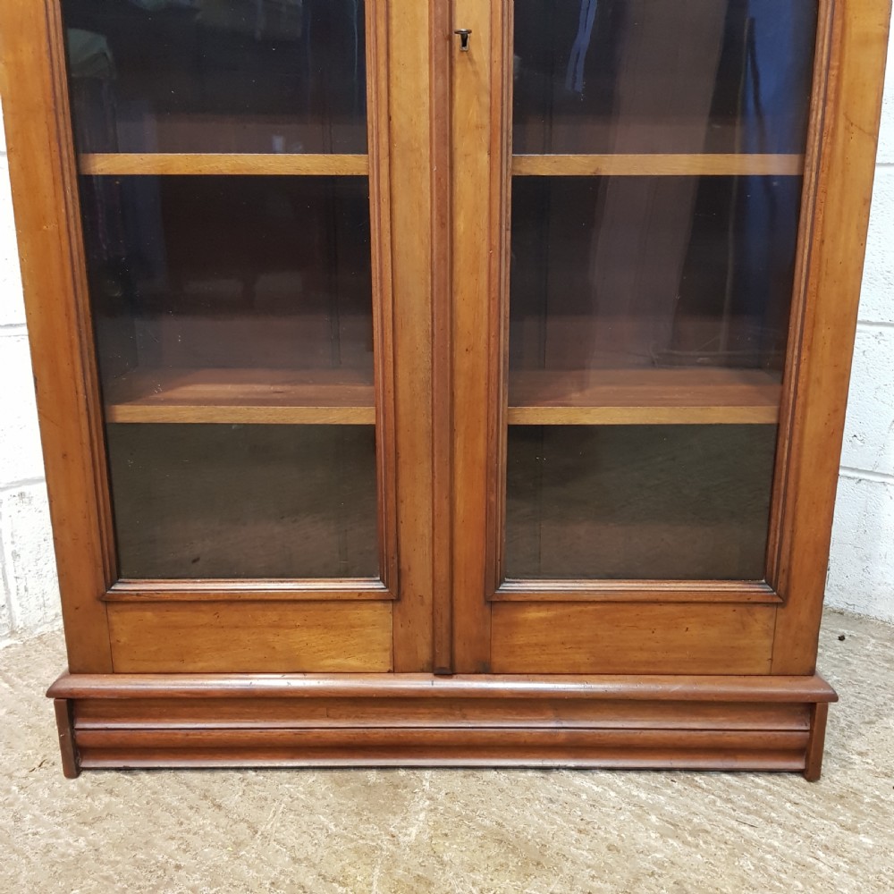 ANTIQUE VICTORIAN MAHOGANY GLAZED BOOKCASE C1880 View V