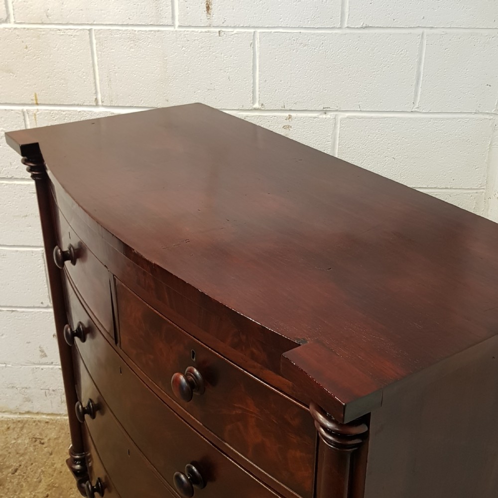 ANTIQUE VICTORIAN MAHOGANY BOW FRONT CHEST OF DRAWERS C1860 View II