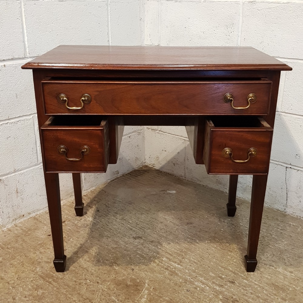 ANTIQUE EDWARDIAN REGENCY MAHOGANY LOWBOY C1900 View V