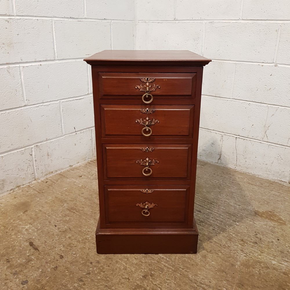 ANTIQUE PAIR EDWARDIAN MAHOGANY BEDSIDE CHESTs OF DRAWERS C1900 View IV