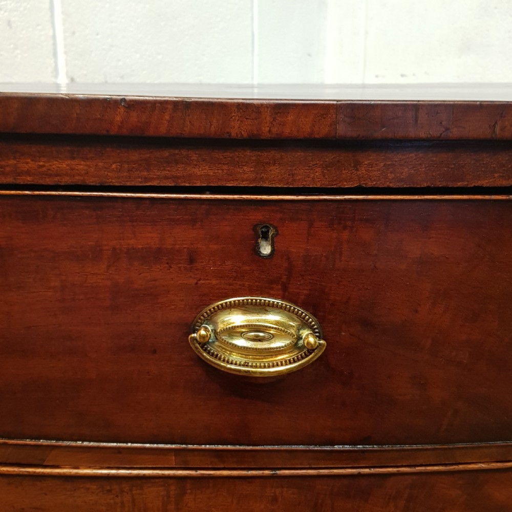 ANTIQUE REGENCY MAHOGANY BOW FRONT CHEST OF DRAWERS C1820 View II