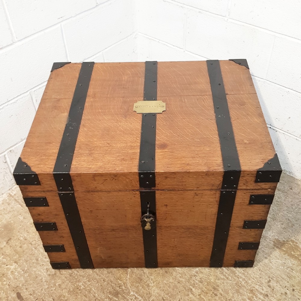 ANTIQUE LARGE LATE VICTORIAN OAK SILVER CHEST C1890 View IV