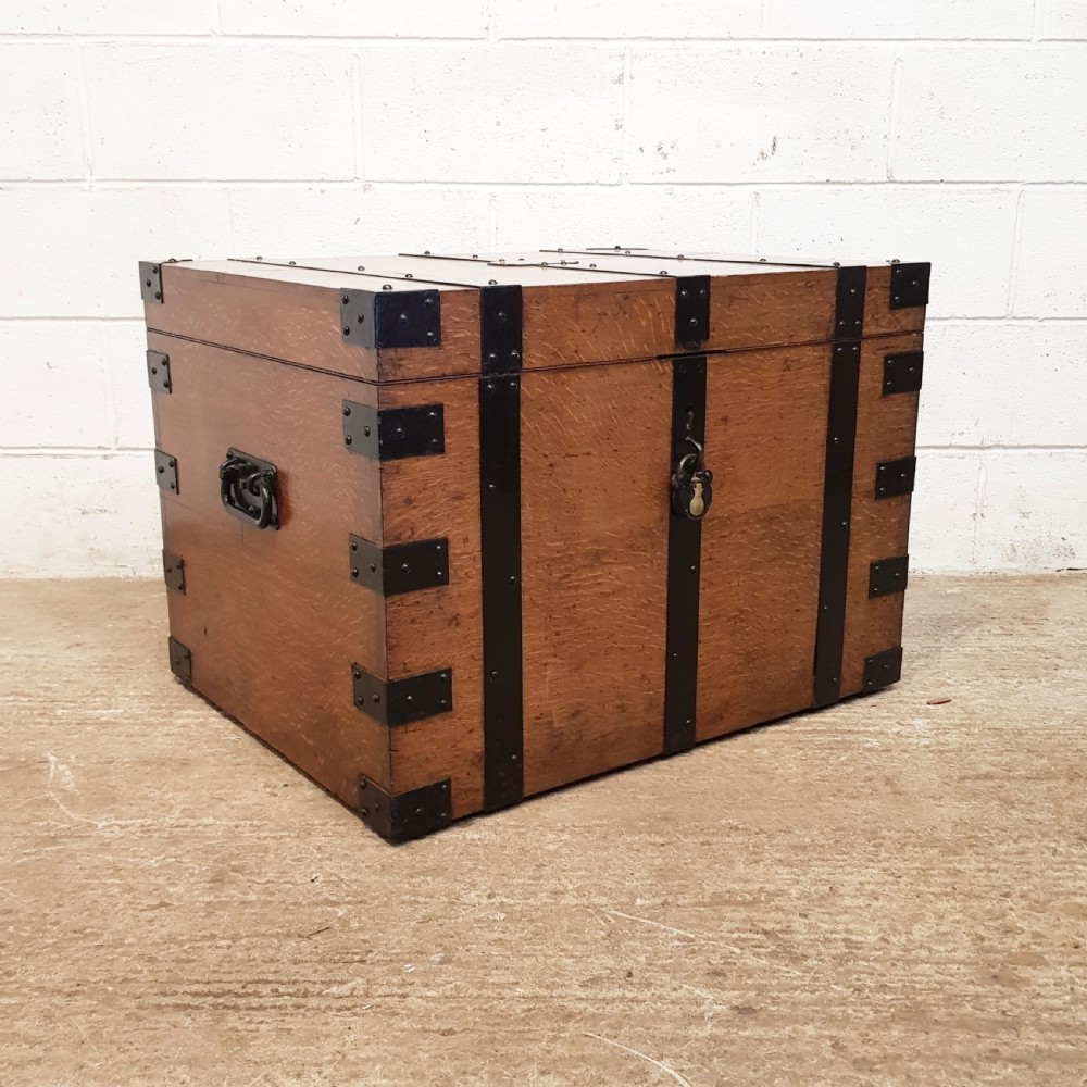 ANTIQUE LARGE LATE VICTORIAN OAK SILVER CHEST C1890 View V