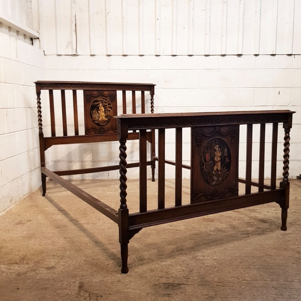 ANTIQUE CARVED OAK DOUBLE BED WITH JAPANNED OVAL PANELS C1920. View V