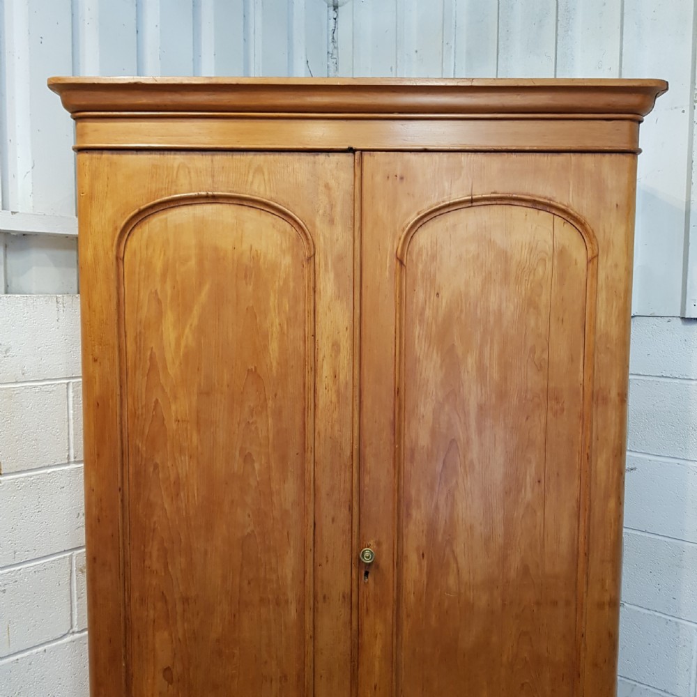 ANTIQUE VICTORIAN FITTED PINE DOUBLE WARDROBE C1880 View VI