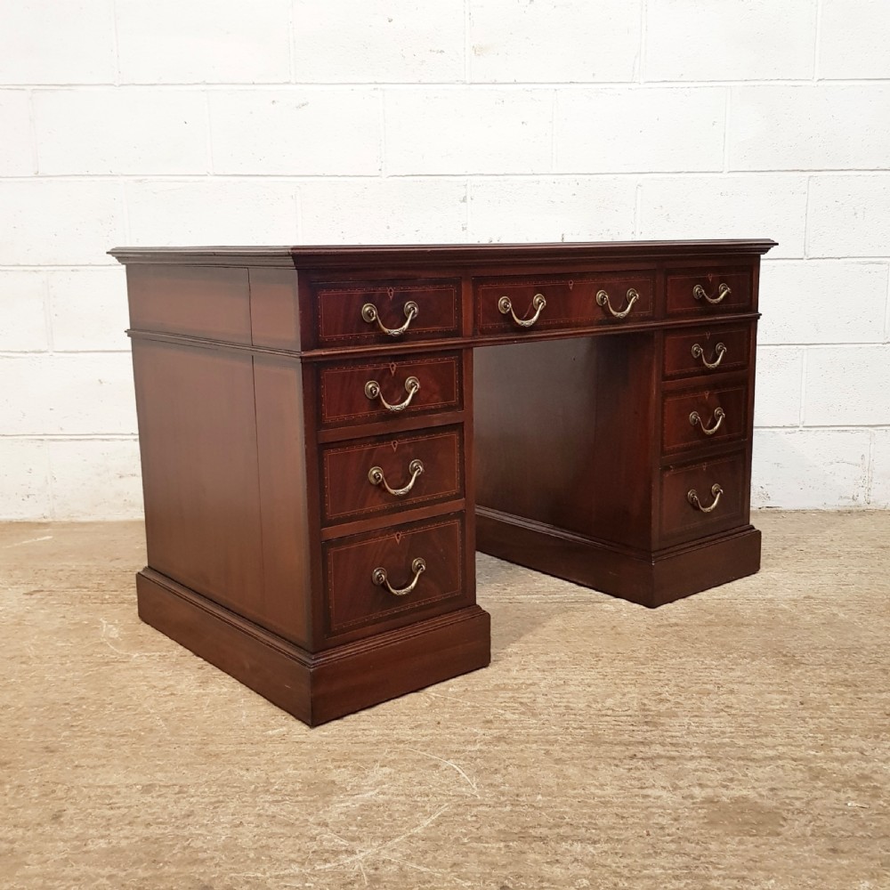 ANIQUE EDWARDIAN MAHOGANY PEDESTAL DESK BY WARING & GILLOWS C1900 View VII
