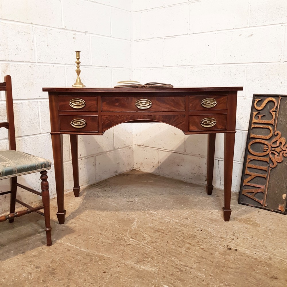 ANTIQUE EDWARDIAN REGENCY MAHOGANY BOW FRONT WRITING TABLE DESK.  C1900