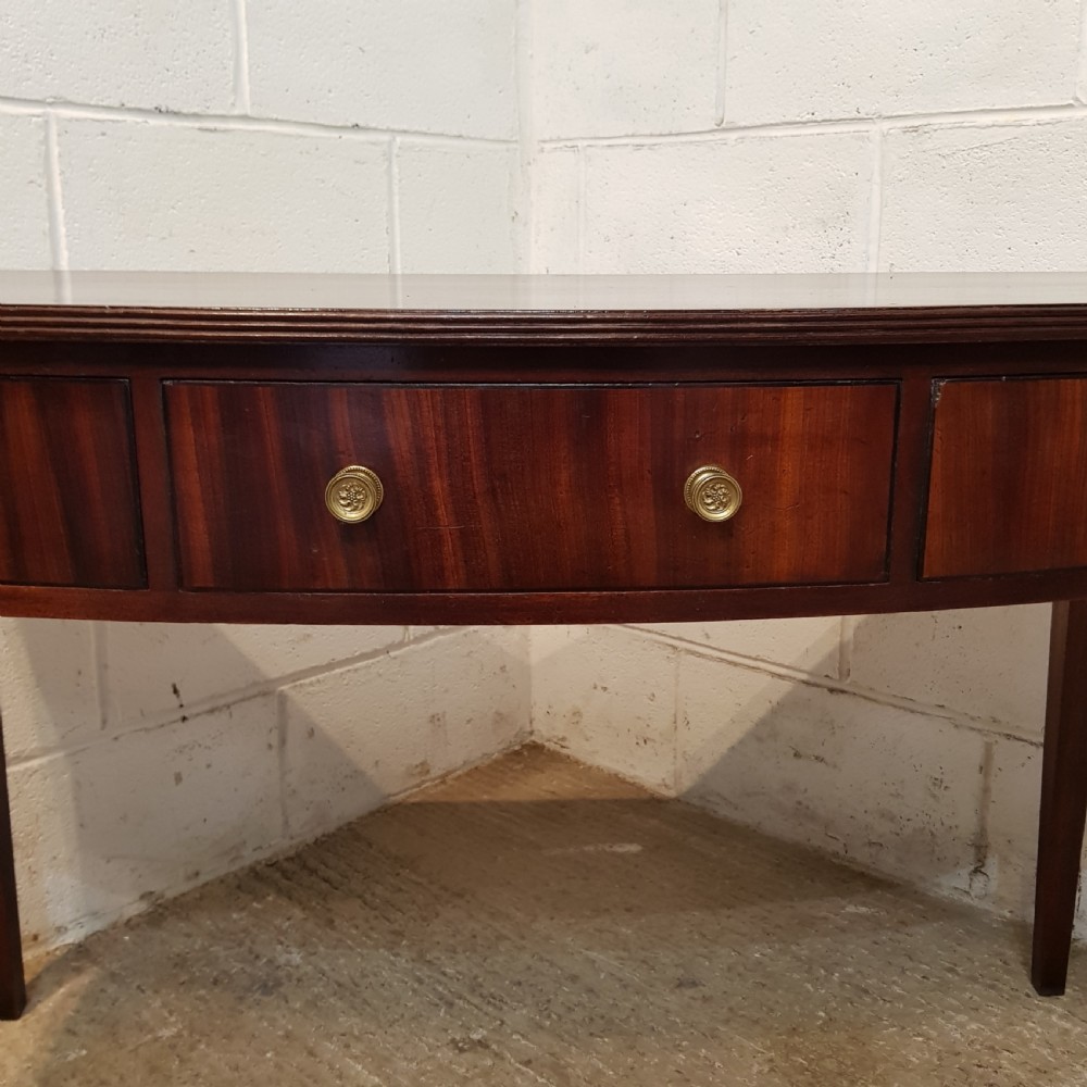 ANTIQUE 18TH CENTURY MAHOGANY BOW FRONT CONSOLE SIDE TABLE C1780 View VI