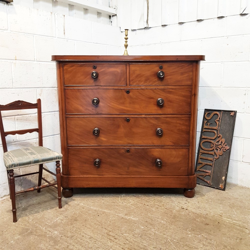 ANTIQUE VICTORIAN MAHOGANY CHEST OF DRAWERS C1880