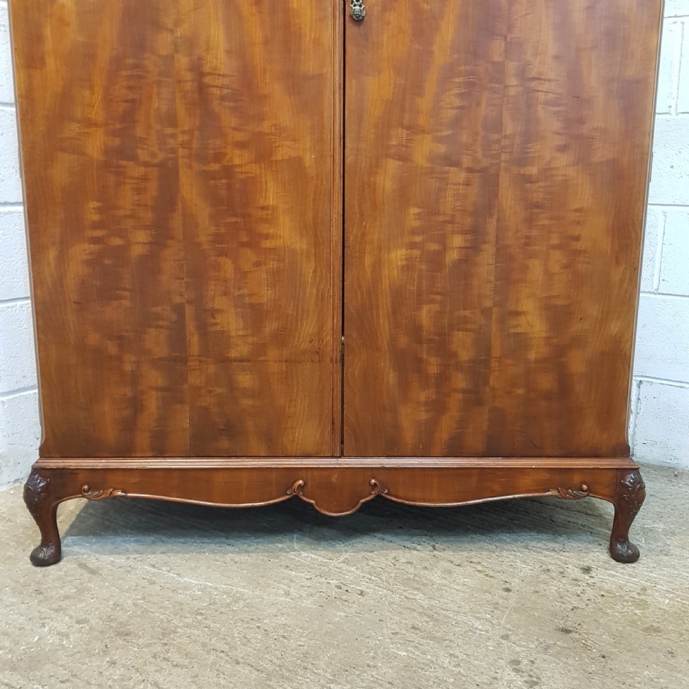 ANTIQUE MAHOGANY SERPENTINE SHAPED DOUBLE WARDROBE C1920 View III