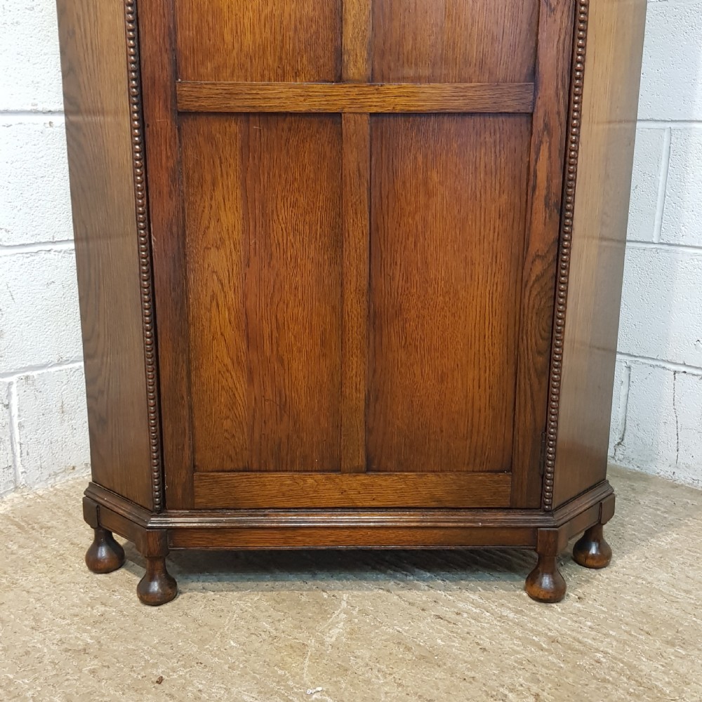 ANTIQUE CARVED OAK CORNER WARDROBE C1920 View VII