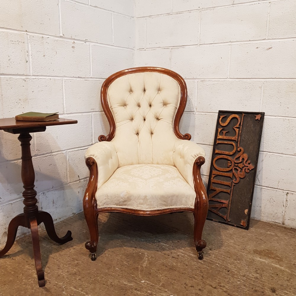 ANTIQUE VICTORIAN MAHOGANY SHOW FRAME SPOON BCK ARMCHAIR C1880 View IV