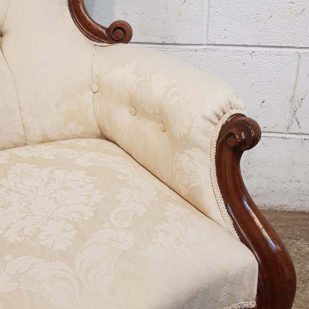 ANTIQUE VICTORIAN MAHOGANY SHOW FRAME SPOON BCK ARMCHAIR C1880 View VI