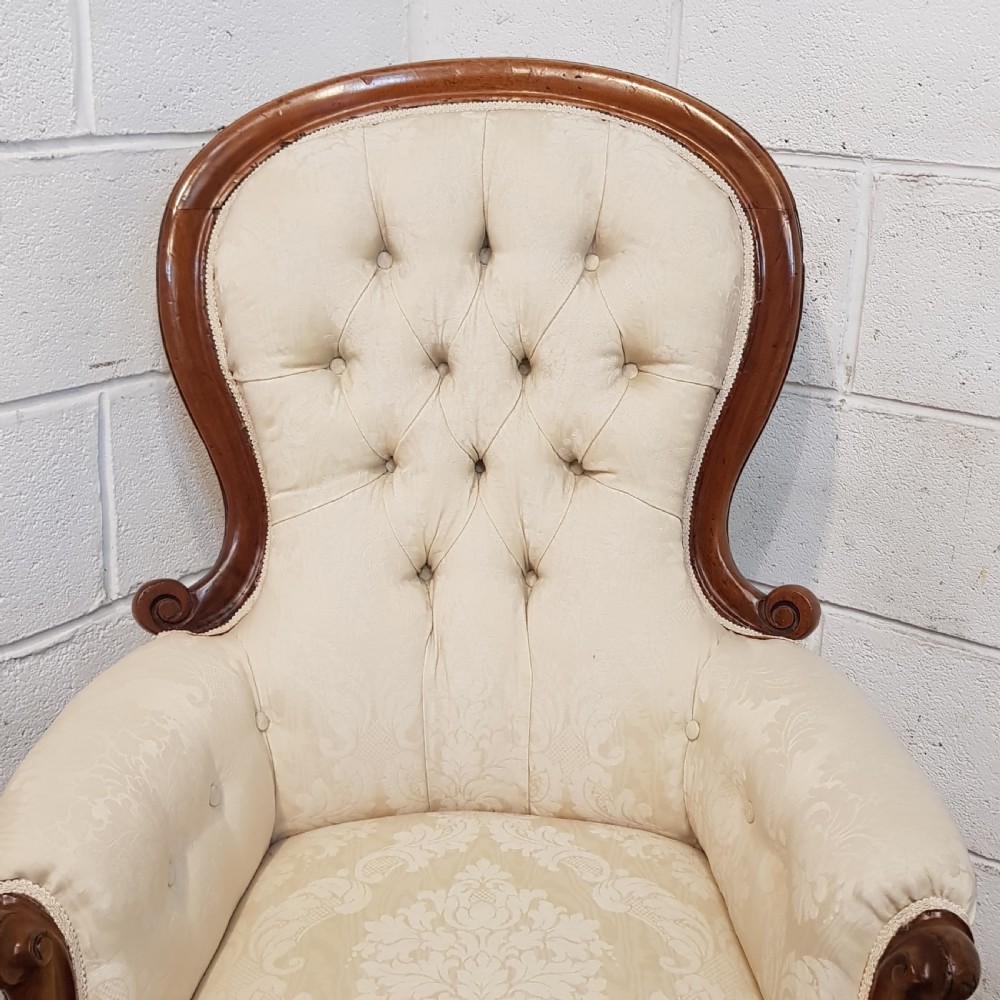 ANTIQUE VICTORIAN MAHOGANY SHOW FRAME SPOON BCK ARMCHAIR C1880 View VIII