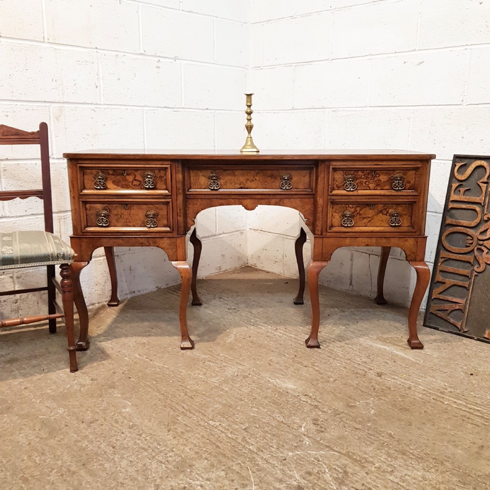 ANTIQUE EDWARDIAN BURR WALNUT PEDESTAL DESK C1900