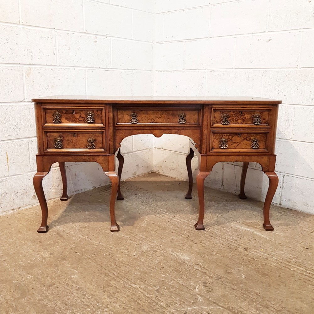ANTIQUE EDWARDIAN BURR WALNUT PEDESTAL DESK C1900 View II