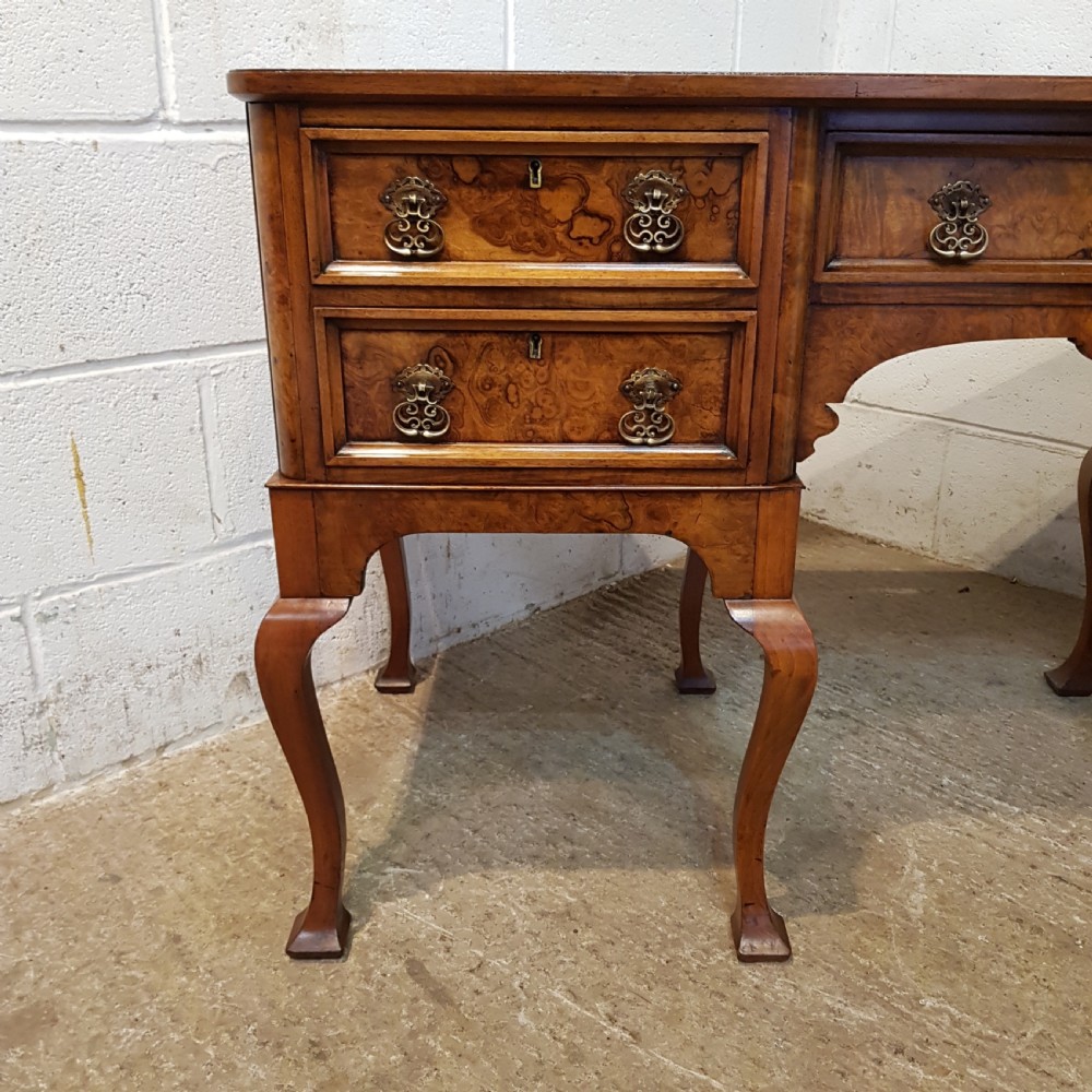 ANTIQUE EDWARDIAN BURR WALNUT PEDESTAL DESK C1900 View III