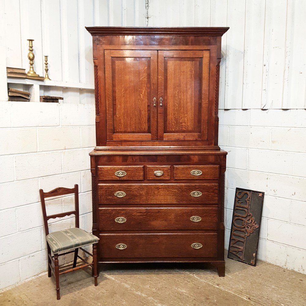 ANTIQUE GEORGIAN OAK & MAHOGANY CUPBOARD ON CHEST OF DRAWERS C1780