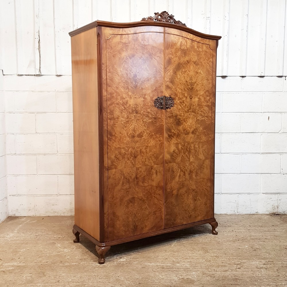 ANTIQUE PAIR BURR WALNUT DOUBLE WARDROBES C1920 View VI
