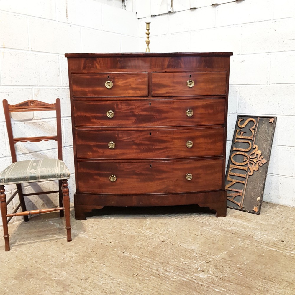 ANTIQUE REGENCY MAHOGANY BOW FRONT CHEST OF DRAWERS C1820