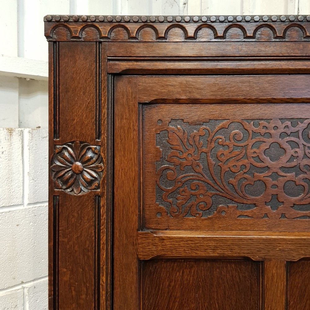 ANTIQUE CARVED OAK HALL WARDROBE C1920 View II