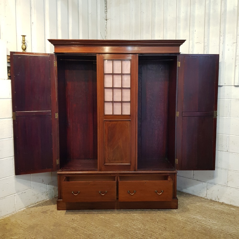 ANTIQUE EDWARDIAN MAHOGANY INLAID TRIPLE WARDROBE C1900 View VII