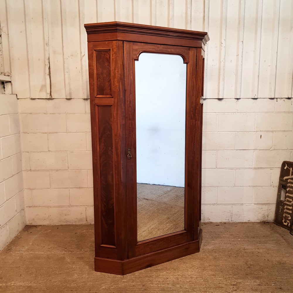 ANTIQUE VICTORIAN MAHOGANY FULL HEIGHT CORNER WARDROBE C1880 View VI