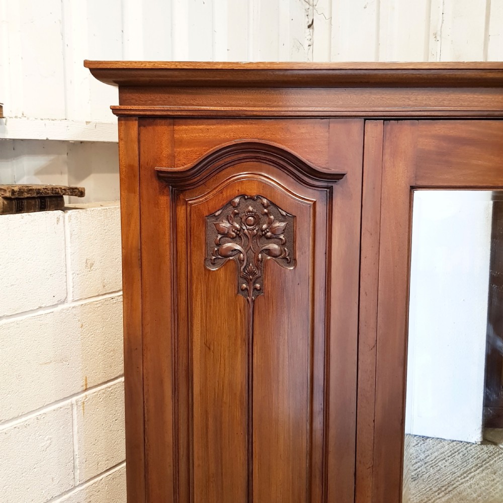 ANTIQUE ART NOUVEAU SPANISH MAHOGANY TRIPLE WARDROBE C1890 View II