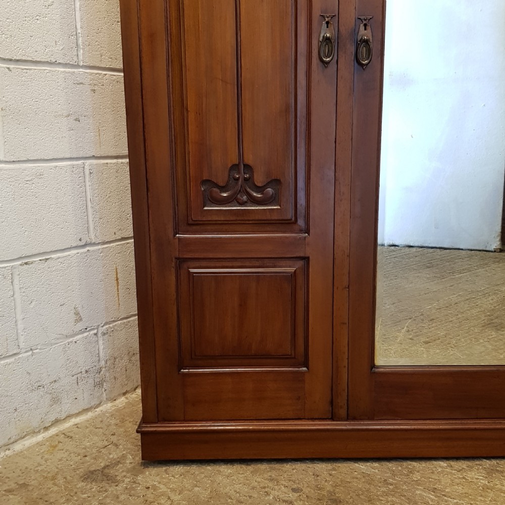 ANTIQUE ART NOUVEAU SPANISH MAHOGANY TRIPLE WARDROBE C1890 View VII