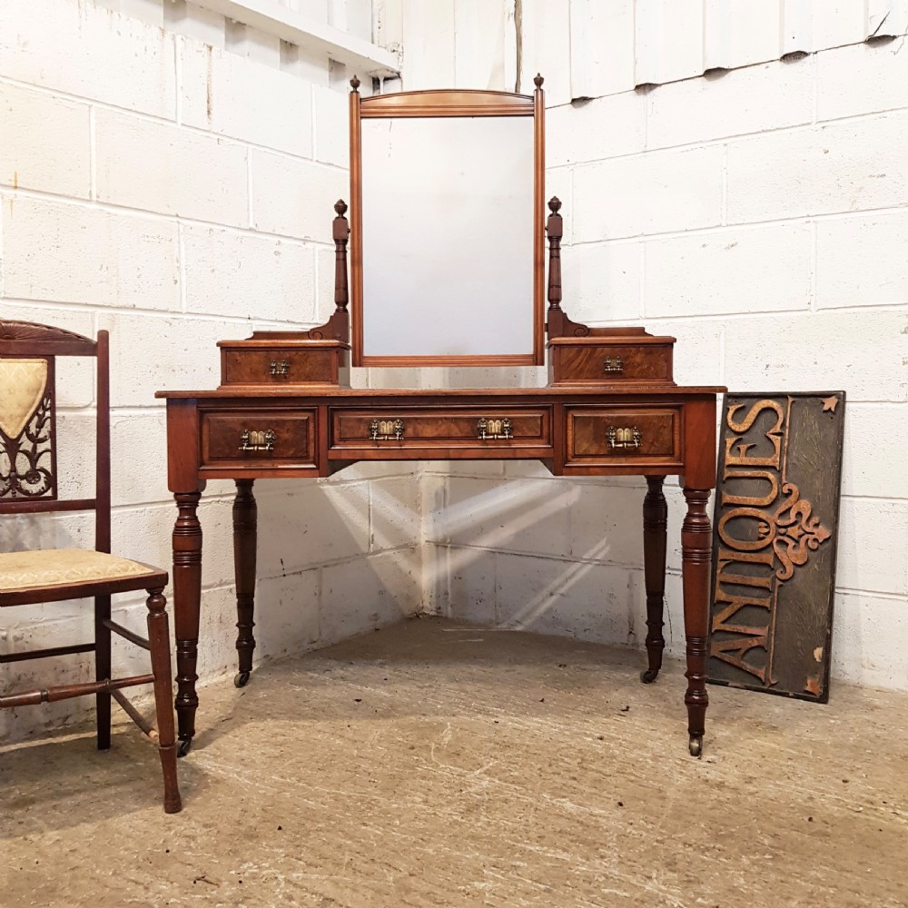 ANTIQUE LATE VICTORIAN BURR WALNUT  DRESSING TABLE C1890