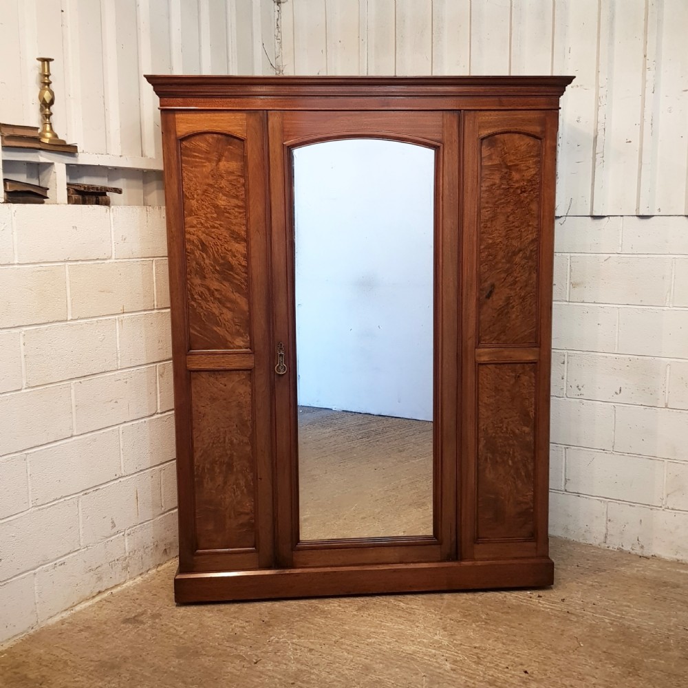 ANTIQUE LATE VICTORIAN BURR WALNUT TRIPLE WARDROBE C1890 View III