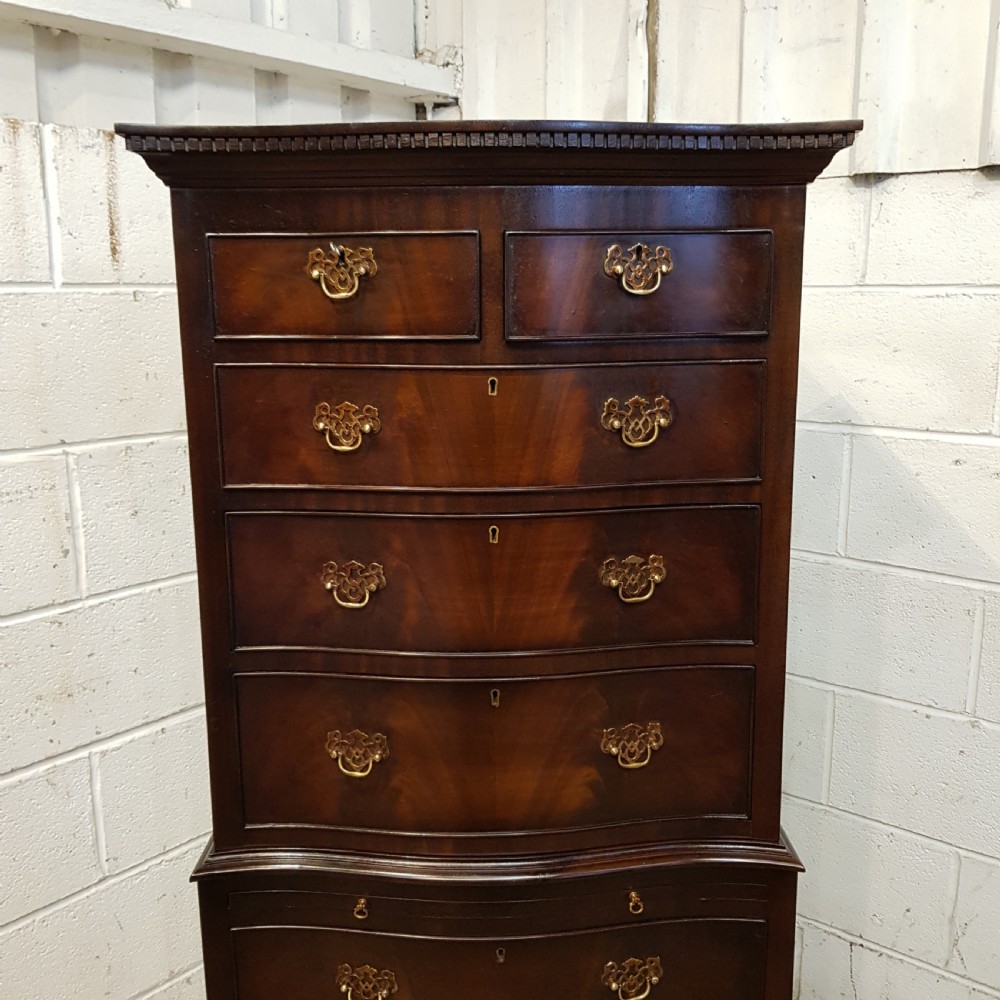 ANTIQUE MAHOGANY SERPENTINE FRONT DWARF CHEST ON CHEST OF DRAWERS C1920 View V