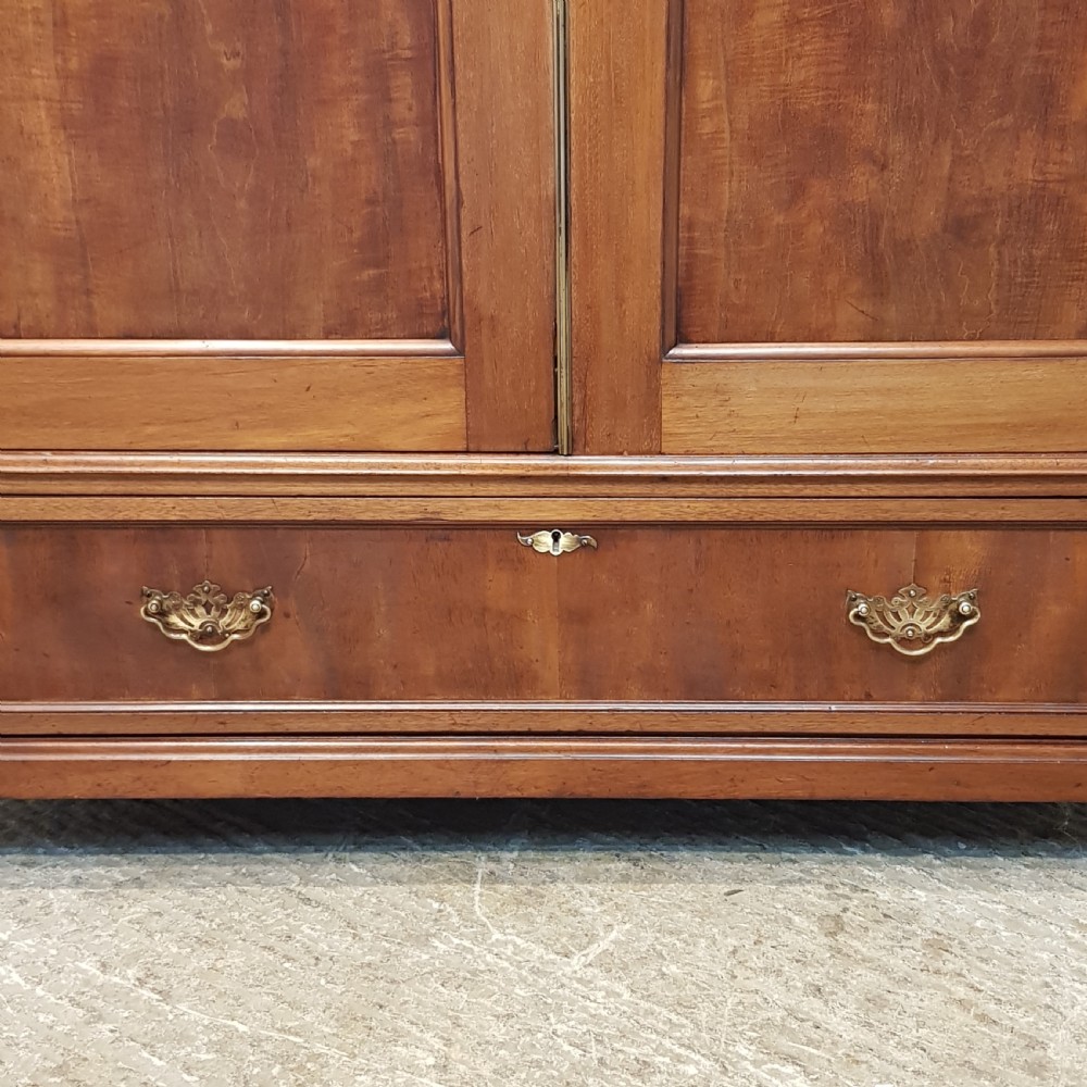 ANTIQUE VICTORIAN MAHOGANY DOUBLE WARDROBE C1860 View III