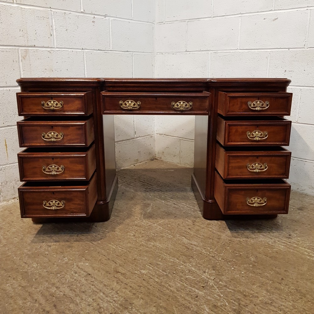 ANTIQUE VICTORIAN MAHOGANY BREAKFRONT PEDESTAL DESK C1880 View VI